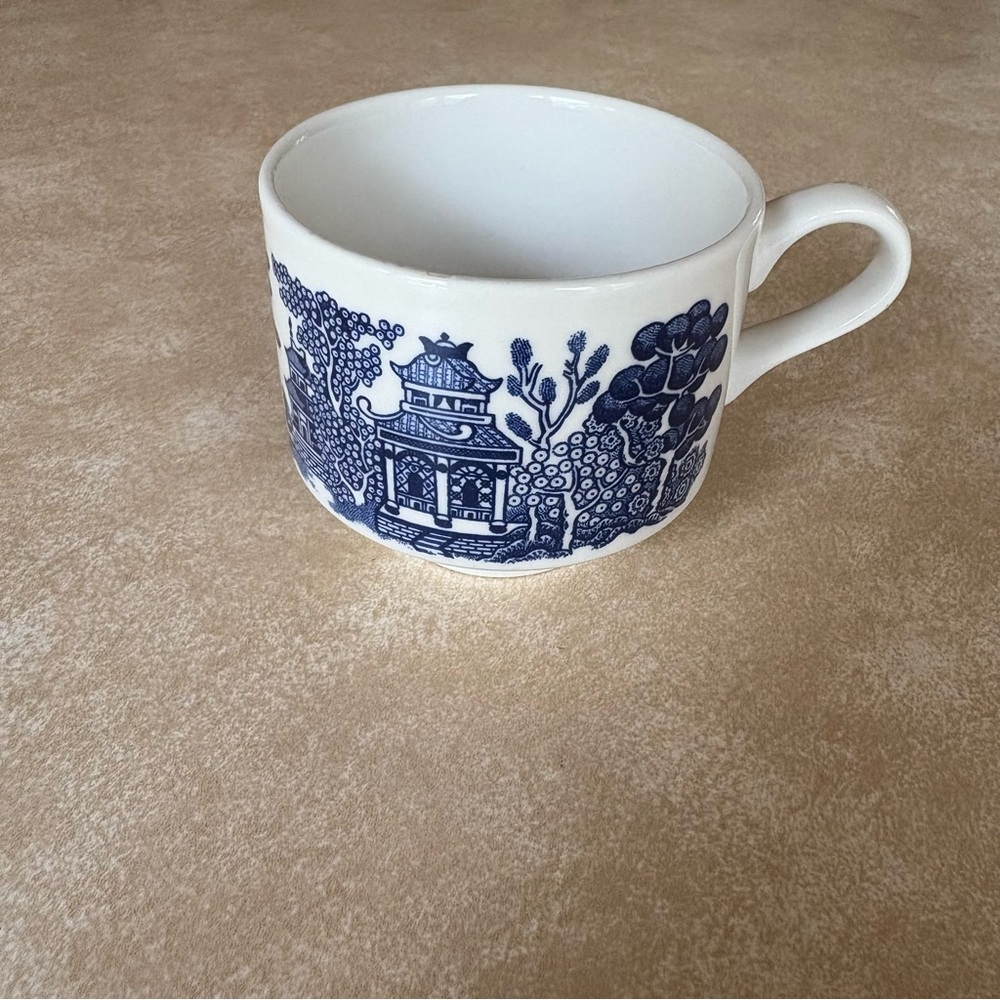 Blue Willow Churchill Vintage Mug